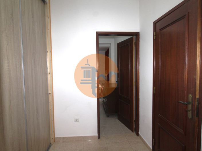 Image No.8-3 Bed Apartment for sale