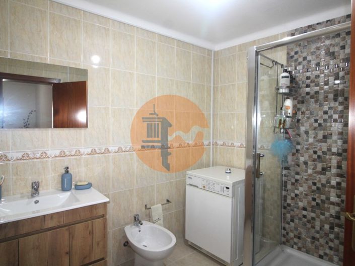 Image No.9-3 Bed Apartment for sale