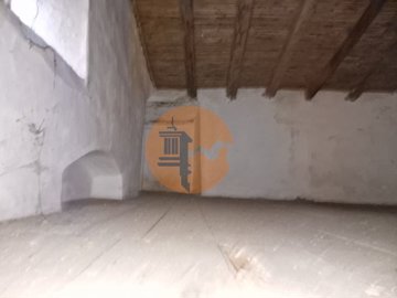 id67869c01-0000-0500-0000-0000170d0f65