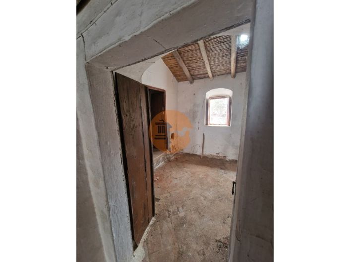 Image No.15-2 Bed House for sale