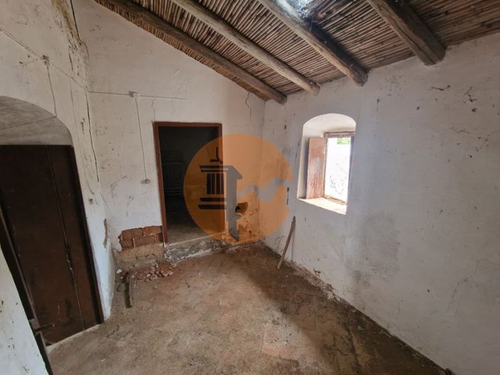 Image No.16-2 Bed House for sale