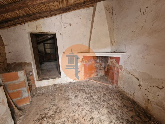 Image No.23-2 Bed House for sale