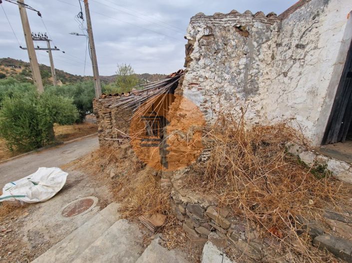 Image No.25-2 Bed House for sale