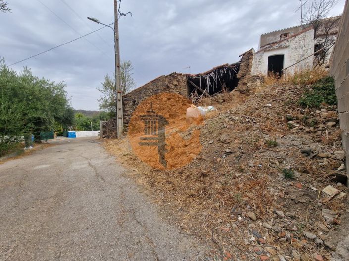 Image No.26-2 Bed House for sale