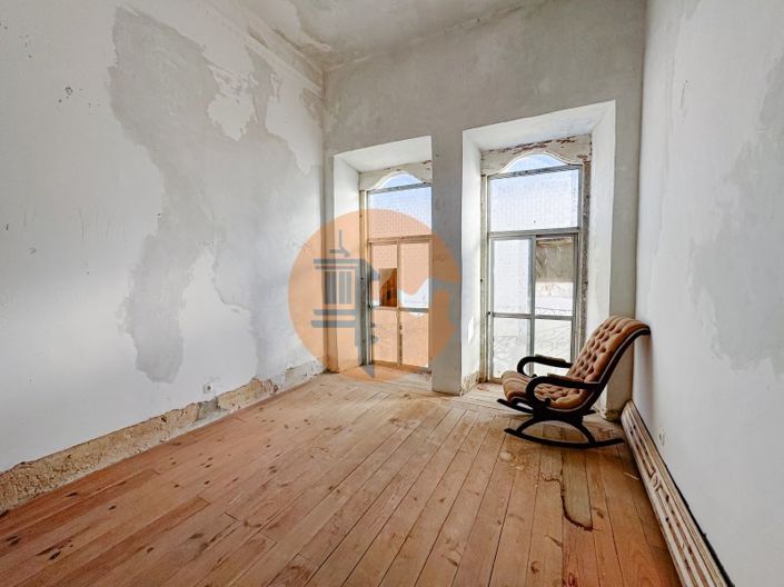 Image No.30-4 Bed House for sale