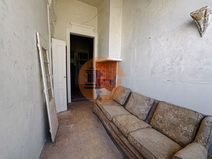 Image No.33-4 Bed House for sale