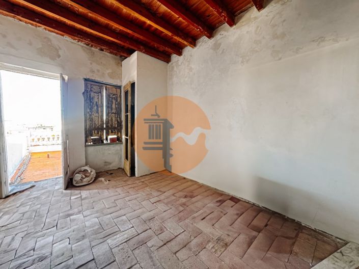 Image No.37-4 Bed House for sale