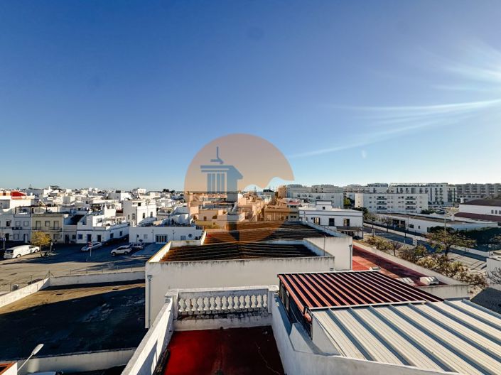 Image No.40-4 Bed House for sale