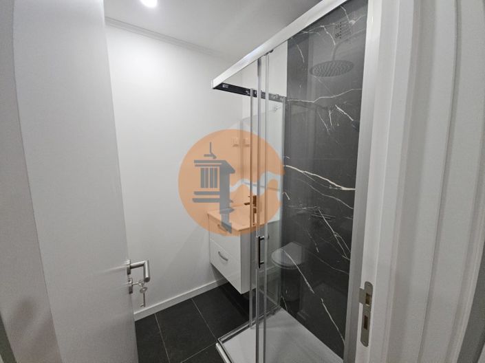 Image No.23-4 Bed Apartment for sale