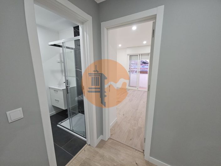 Image No.25-4 Bed Apartment for sale