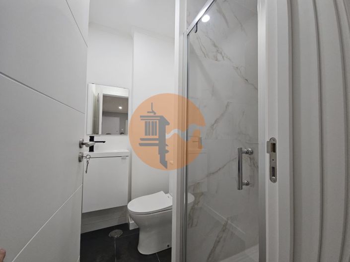 Image No.26-4 Bed Apartment for sale