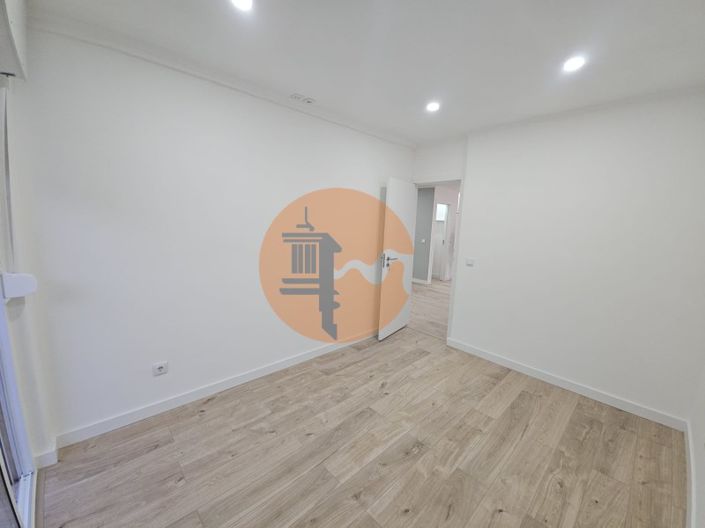 Image No.31-4 Bed Apartment for sale