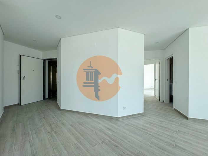 Image No.14-3 Bed Apartment for sale