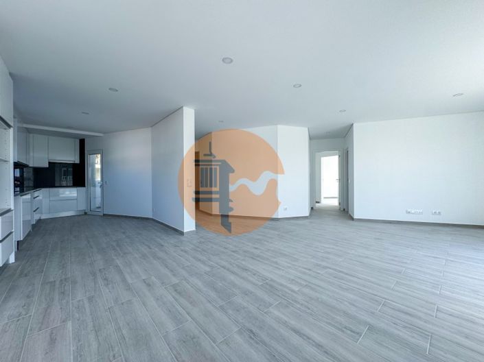 Image No.5-3 Bed Apartment for sale