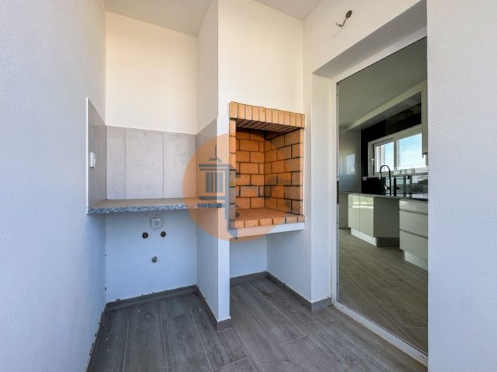 Image No.9-3 Bed Apartment for sale