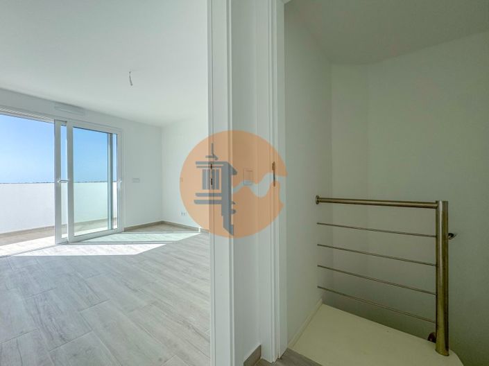 Image No.7-3 Bed Apartment for sale