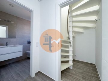 id9ee49601-0000-0500-0000-000017d0af55