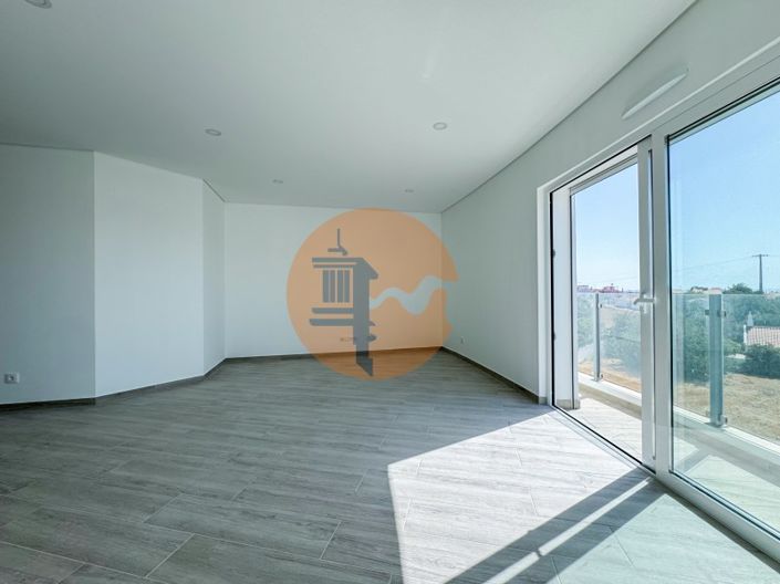 Image No.5-3 Bed Apartment for sale