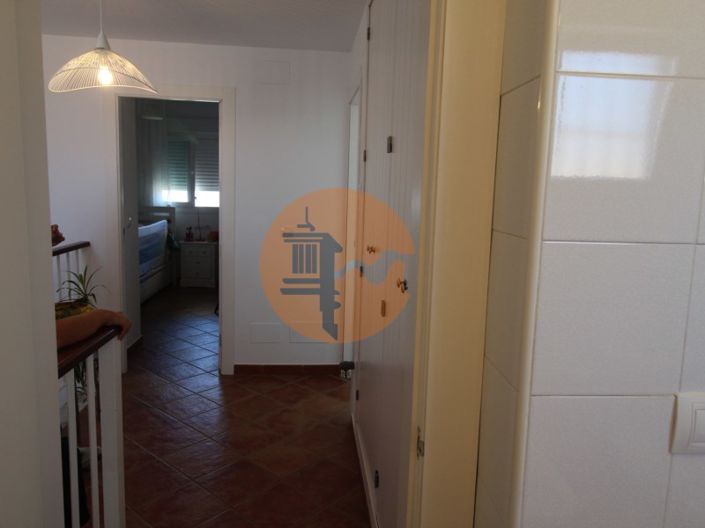 Image No.14-3 Bed House for sale