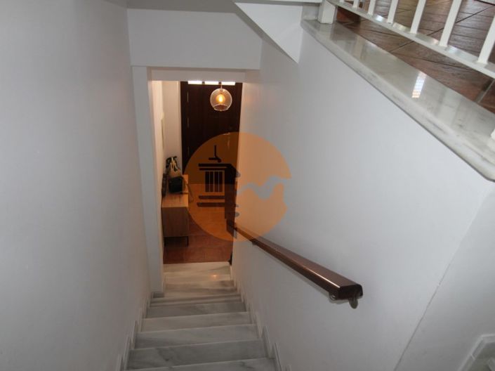 Image No.37-3 Bed House for sale