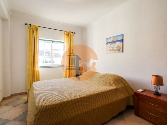 Image No.15-3 Bed Apartment for sale