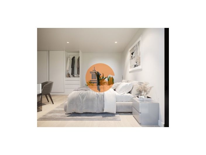 Image No.10-3 Bed Apartment for sale