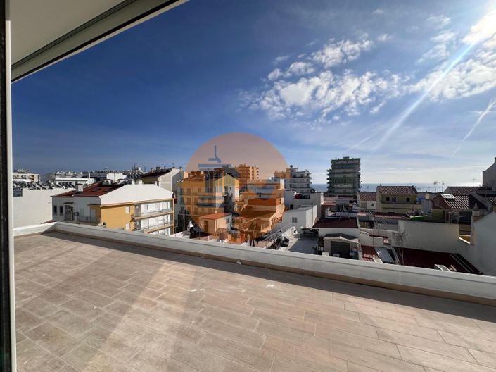 Image No.13-3 Bed Apartment for sale