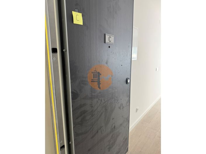 Image No.30-2 Bed Apartment for sale