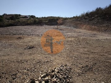 idf25c8001-0000-0500-0000-000017d10b18