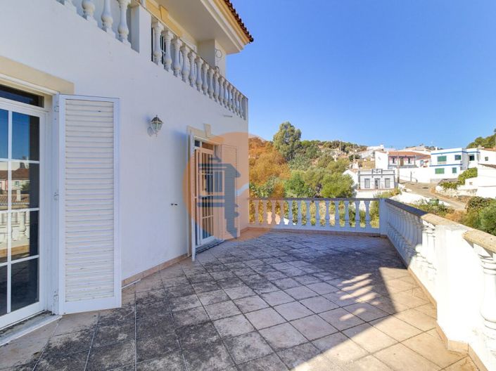 Image No.16-2 Bed House for sale