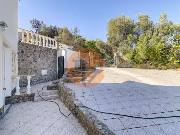 Image No.32-2 Bed House for sale