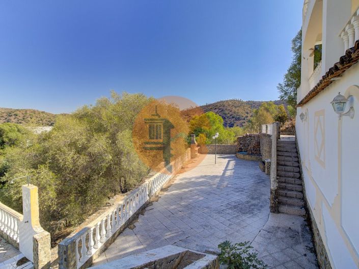 Image No.36-2 Bed House for sale