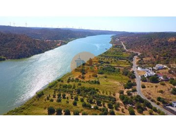 id48c0a301-0000-0500-0000-00001734a8c0