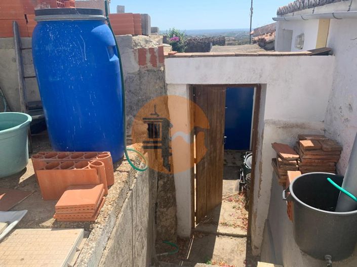 Image No.10-2 Bed House for sale