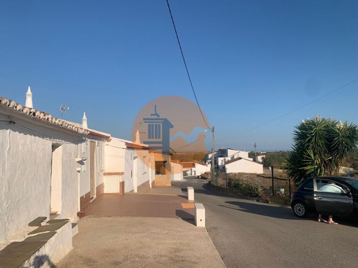 Image No.14-2 Bed House for sale