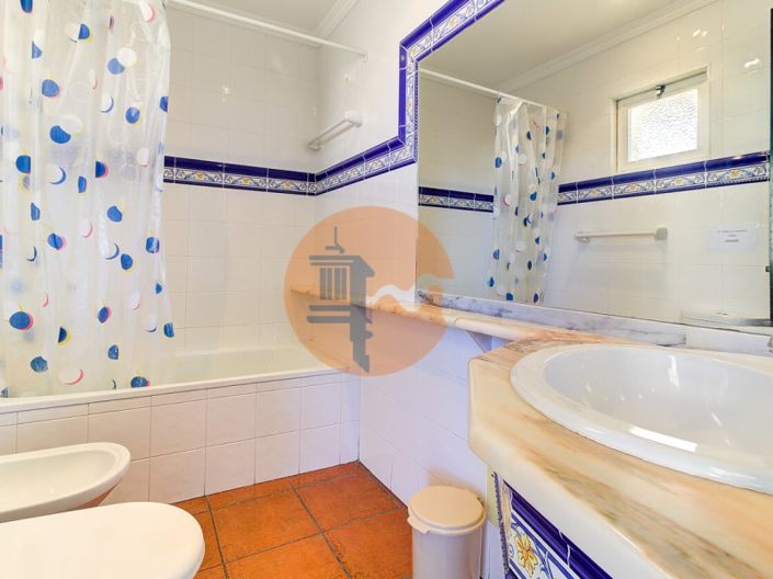 Image No.14-2 Bed Apartment for sale