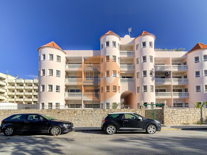 Image No.24-2 Bed Apartment for sale