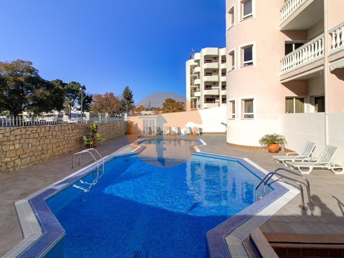 Image No.28-2 Bed Apartment for sale