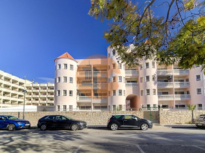 Image No.30-2 Bed Apartment for sale