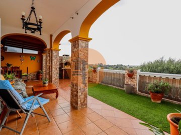 Around the Sun Lda most sold property