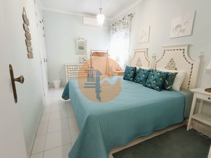 Image No.21-2 Bed House for sale