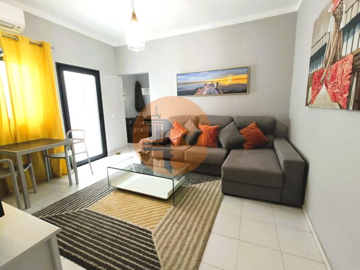 Image No.24-2 Bed House for sale