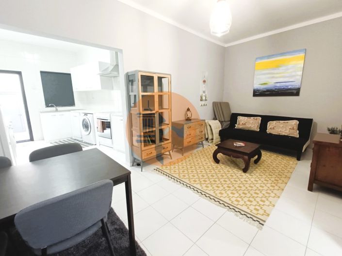 Image No.30-2 Bed House for sale