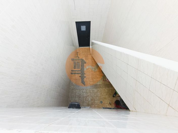 Image No.46-2 Bed House for sale