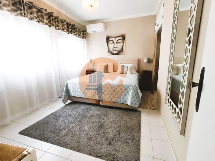 Image No.7-2 Bed House for sale