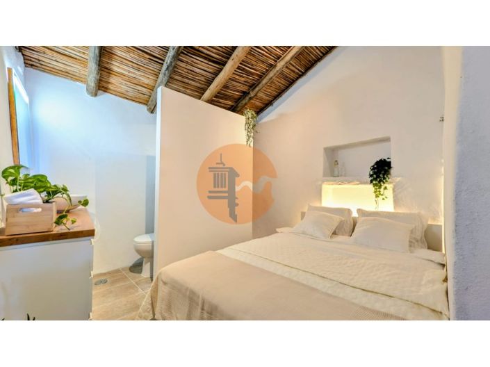 Image No.31-1 Bed House for sale