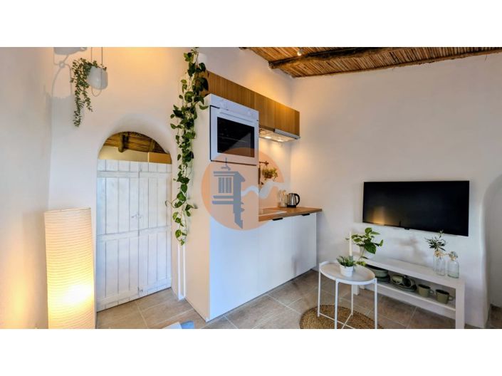 Image No.37-1 Bed House for sale