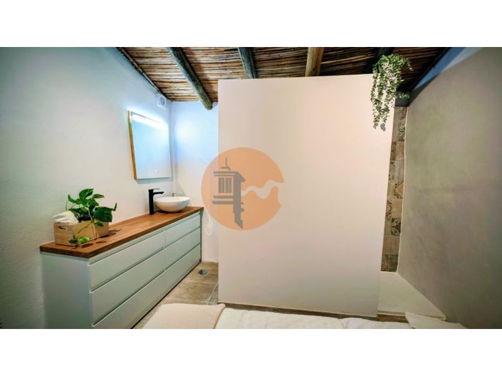 Image No.39-1 Bed House for sale