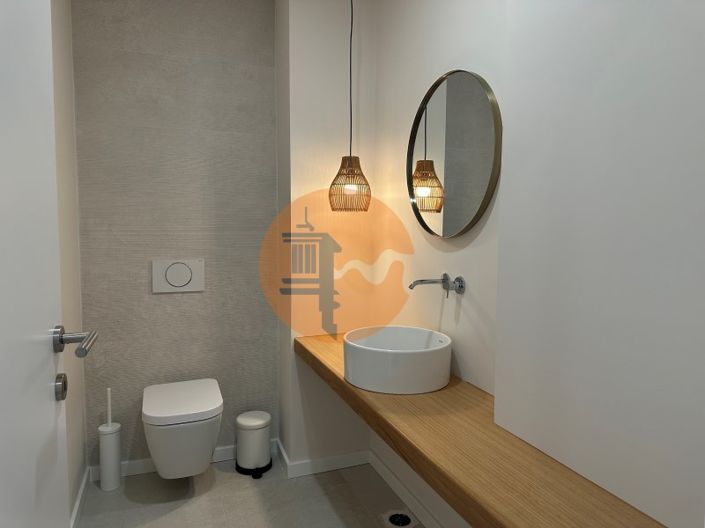 Image No.28-3 Bed Apartment for sale