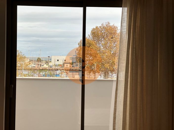 Image No.35-3 Bed Apartment for sale